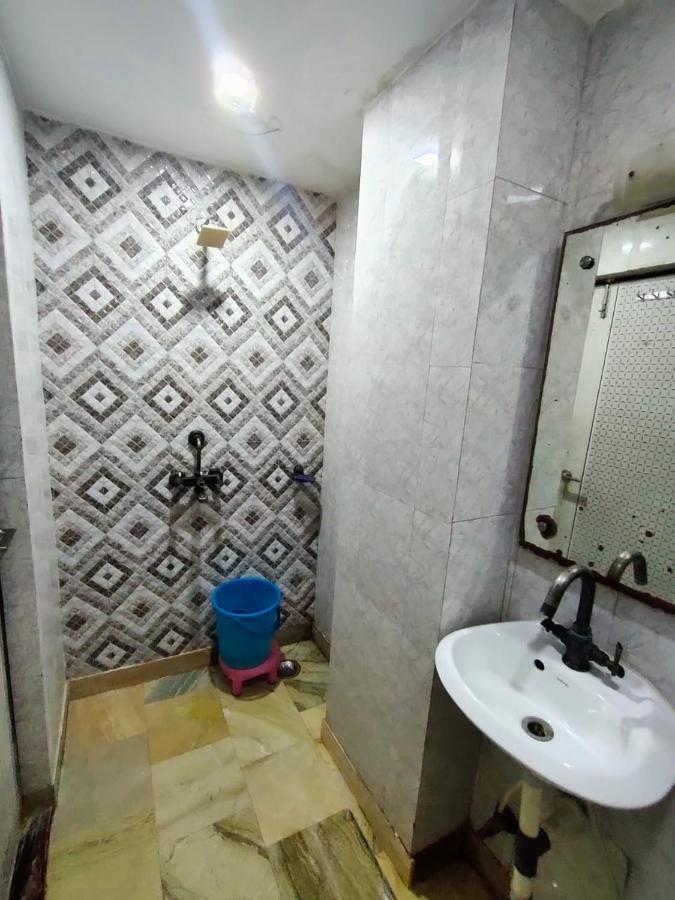 Hotel Laxman Resort By The Golden Taj Group &Hotels Агра Екстериор снимка